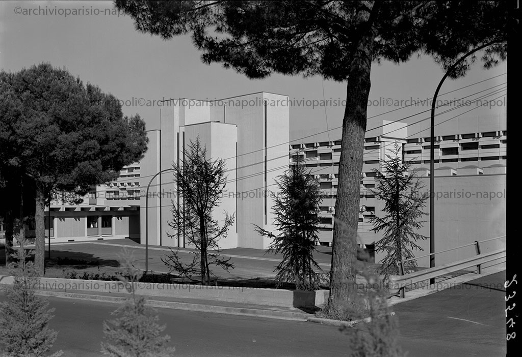 veduta esterna dei padiglioni del Nuovo Policlinico