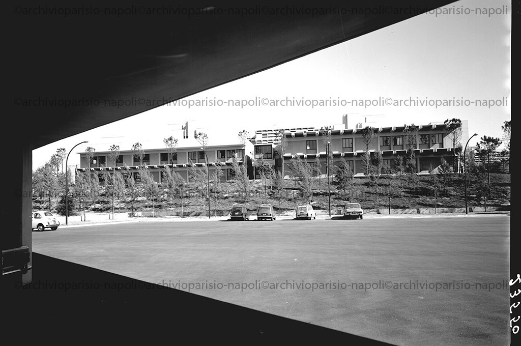 veduta esterna dei padiglioni del Nuovo Policlinico