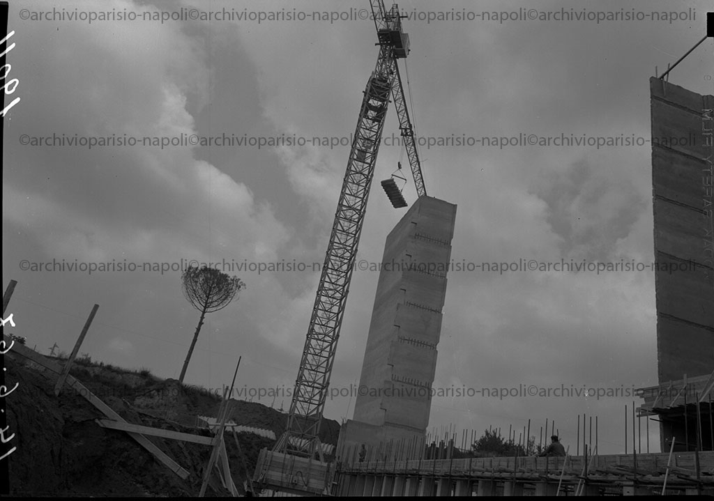 veduta esterna degli edifici del Nuovo Policlinico in costruzione